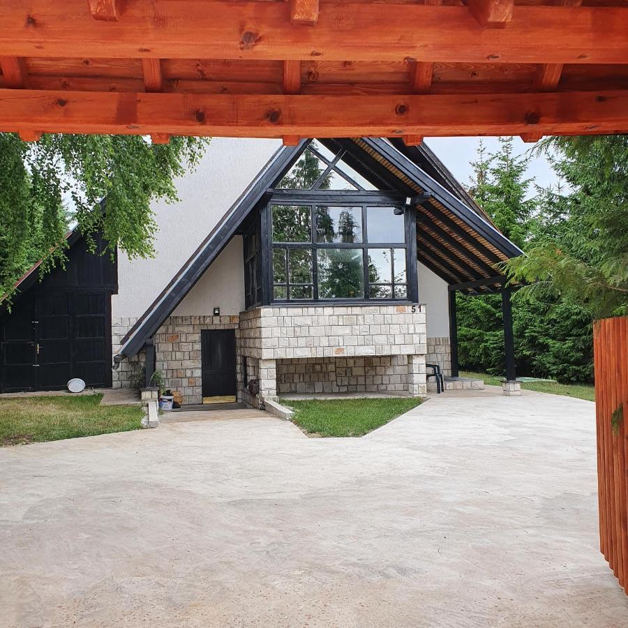 Planinska Kuca Sa Dvoristem Villa ซลาตีบอร์ ภายนอก รูปภาพ